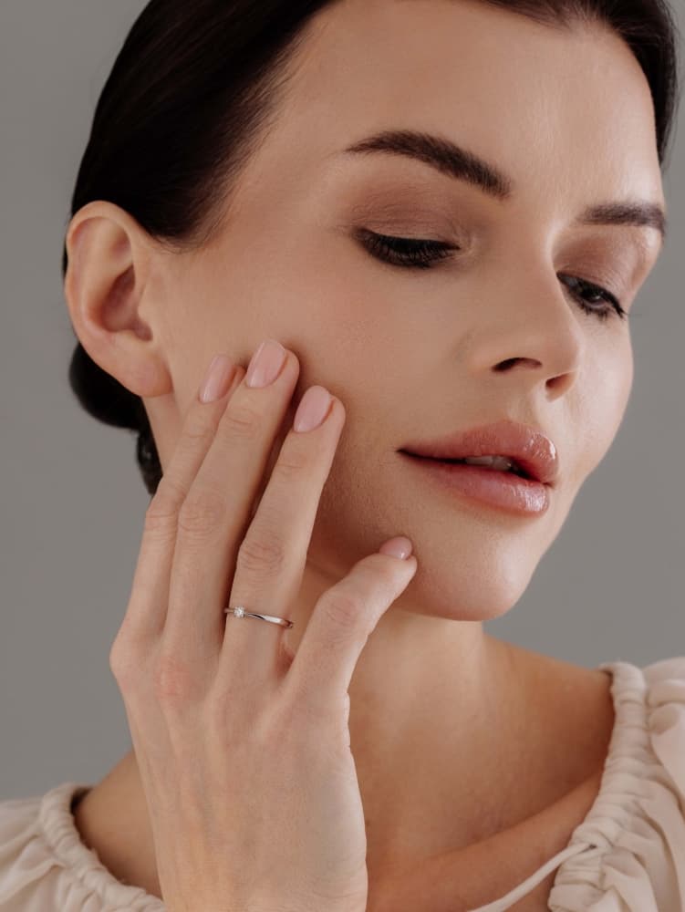 Кольцо из золота 585 с бриллиантами