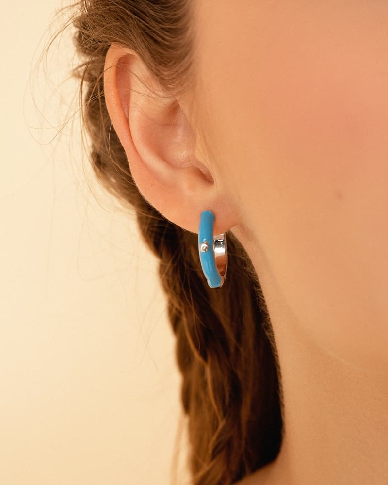 Серьги из стали с эмалью