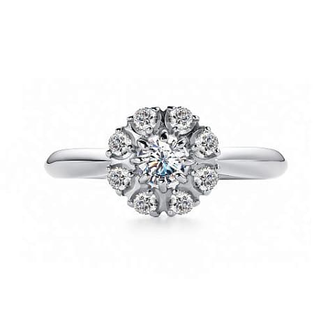 Кольцо из серебра 925 с фианитами