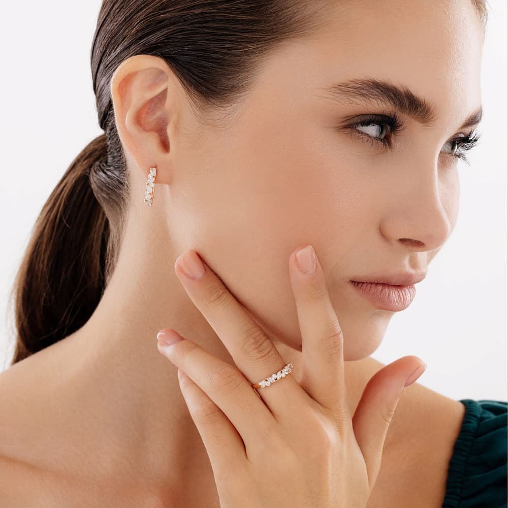 Серьги из золота 585 с бриллиантом