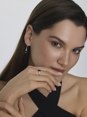 Серьги из серебра 925 с гранатами