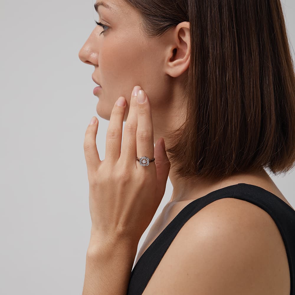 Кольцо из серебра 925 с кубическим цирконием