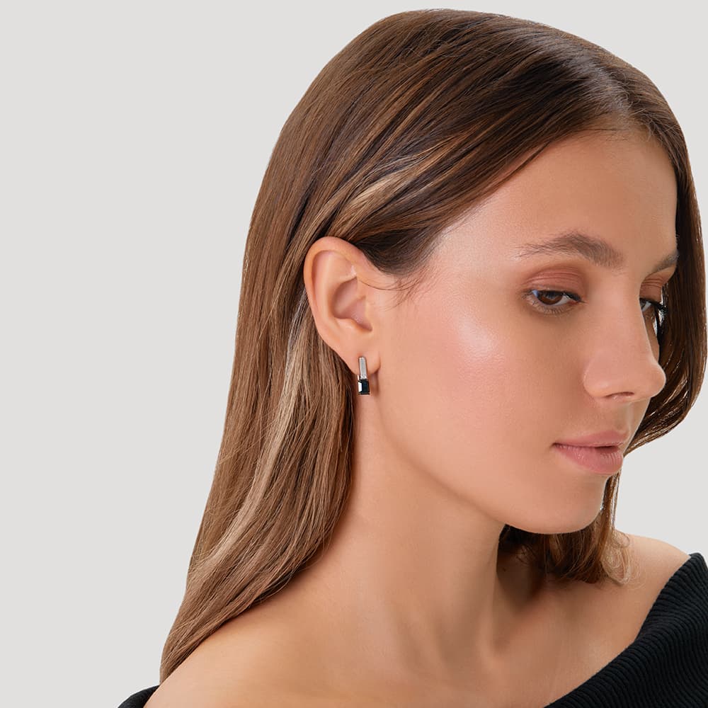 Серьги из золота 585 с сапфиром