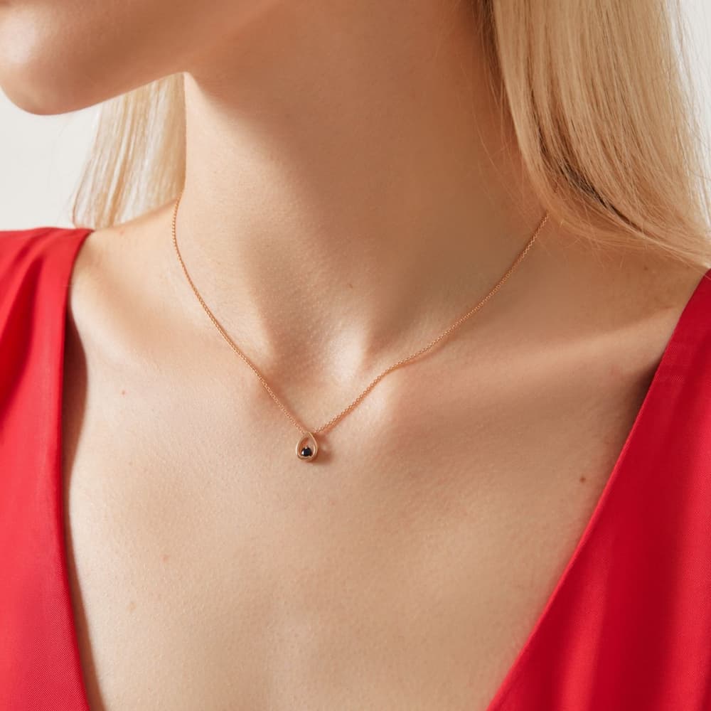 Подвеска из золота 585 с сапфирами