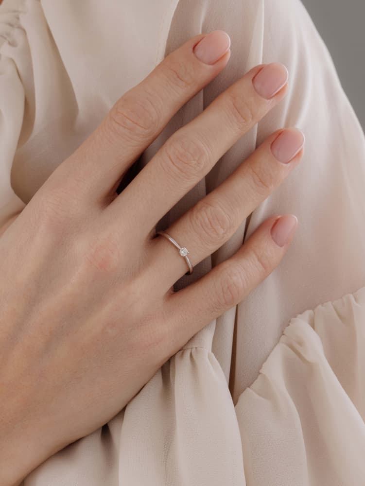 Кольцо из золота 585 с бриллиантами