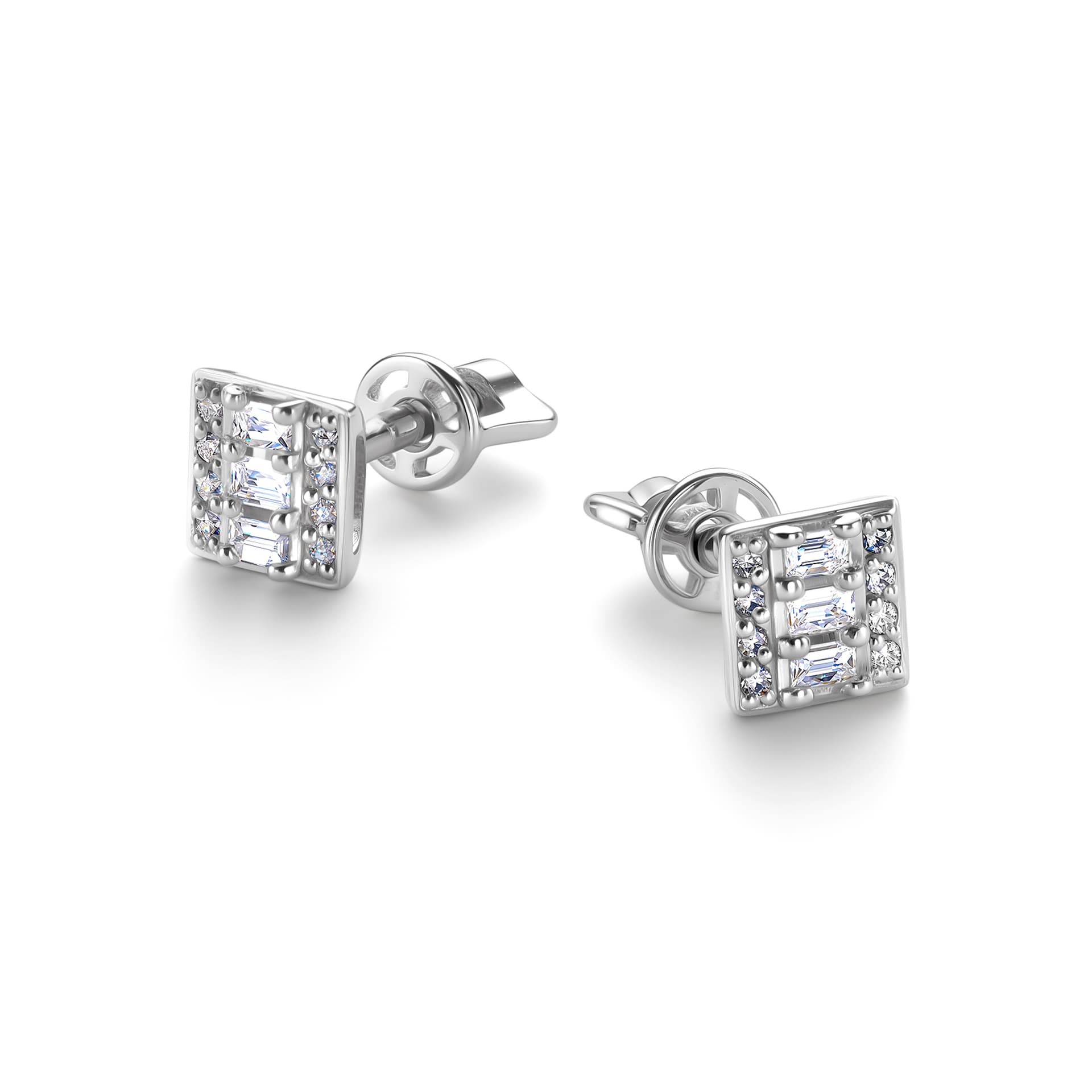 Серьги из золота 585 с  бриллиантом