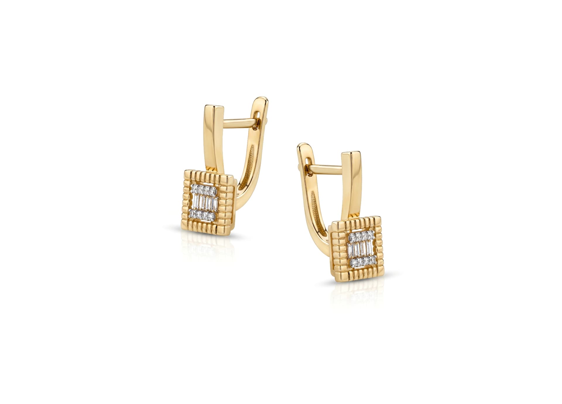 Серьги из золота 585 с  бриллиантом