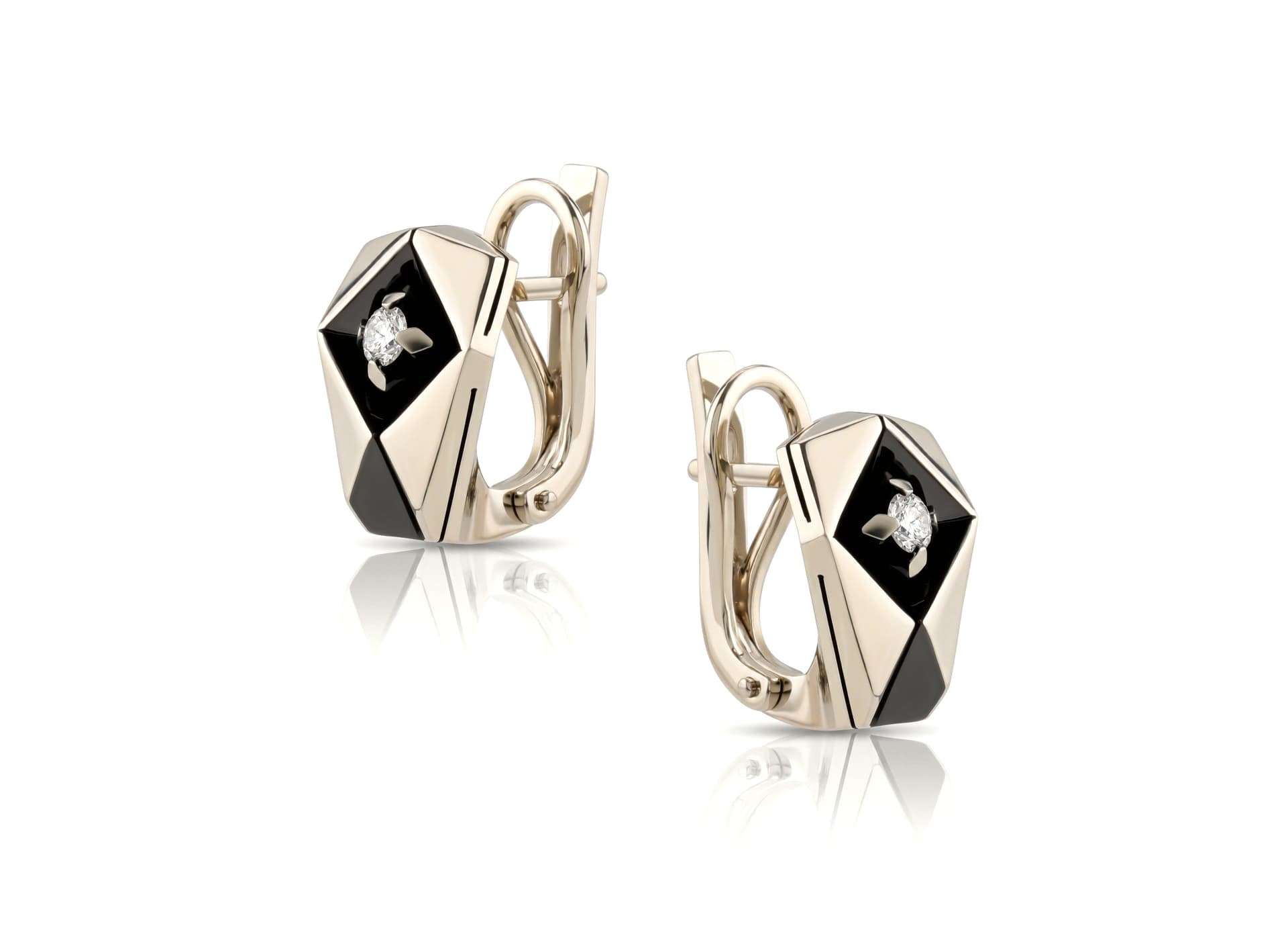 Серьги из золота 585 с бриллиантами