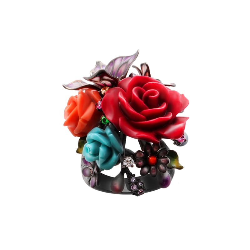 Кольцо из серебра 925 с кораллами