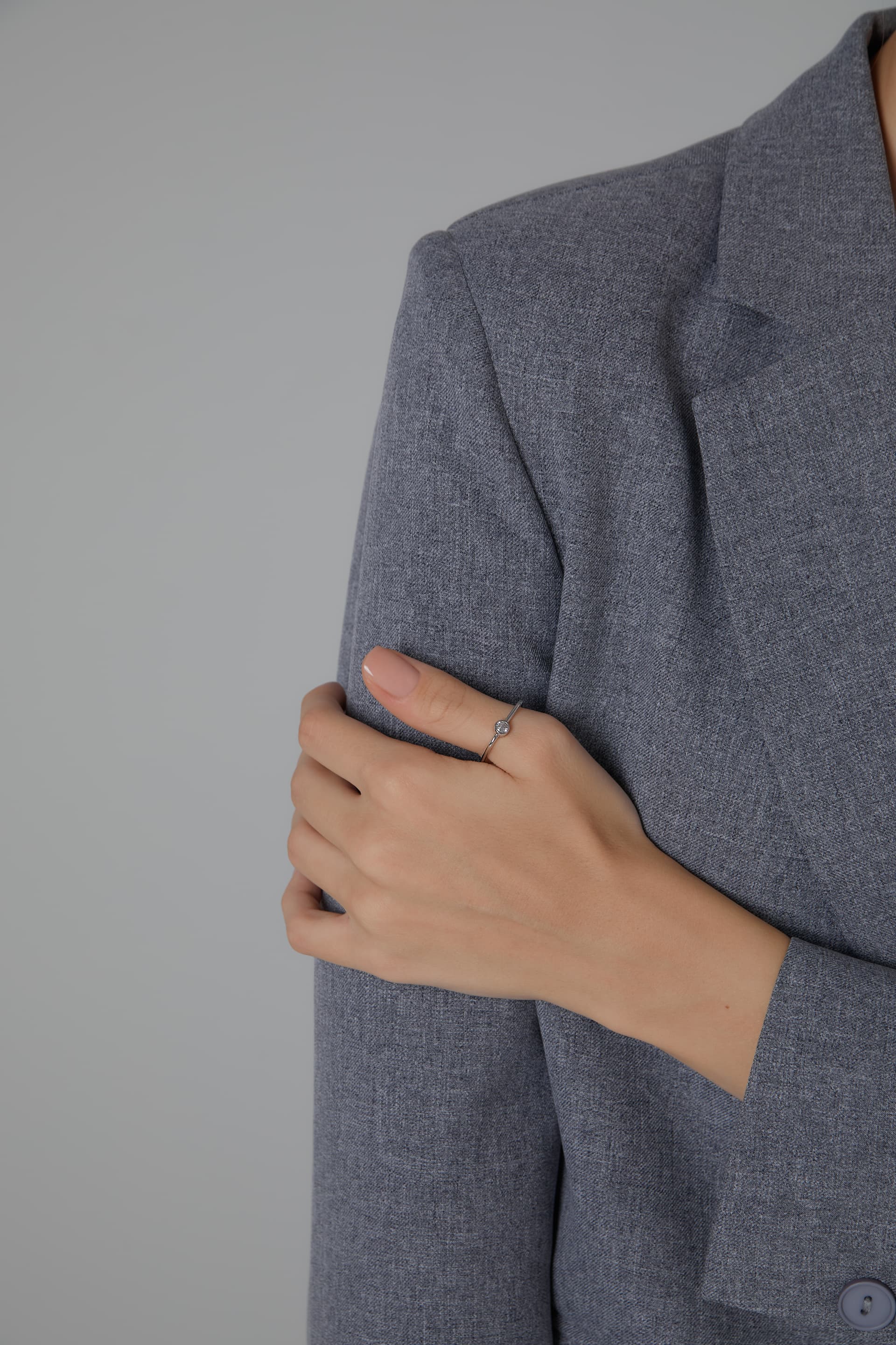 Кольцо из серебра 925 с кубическим цирконием