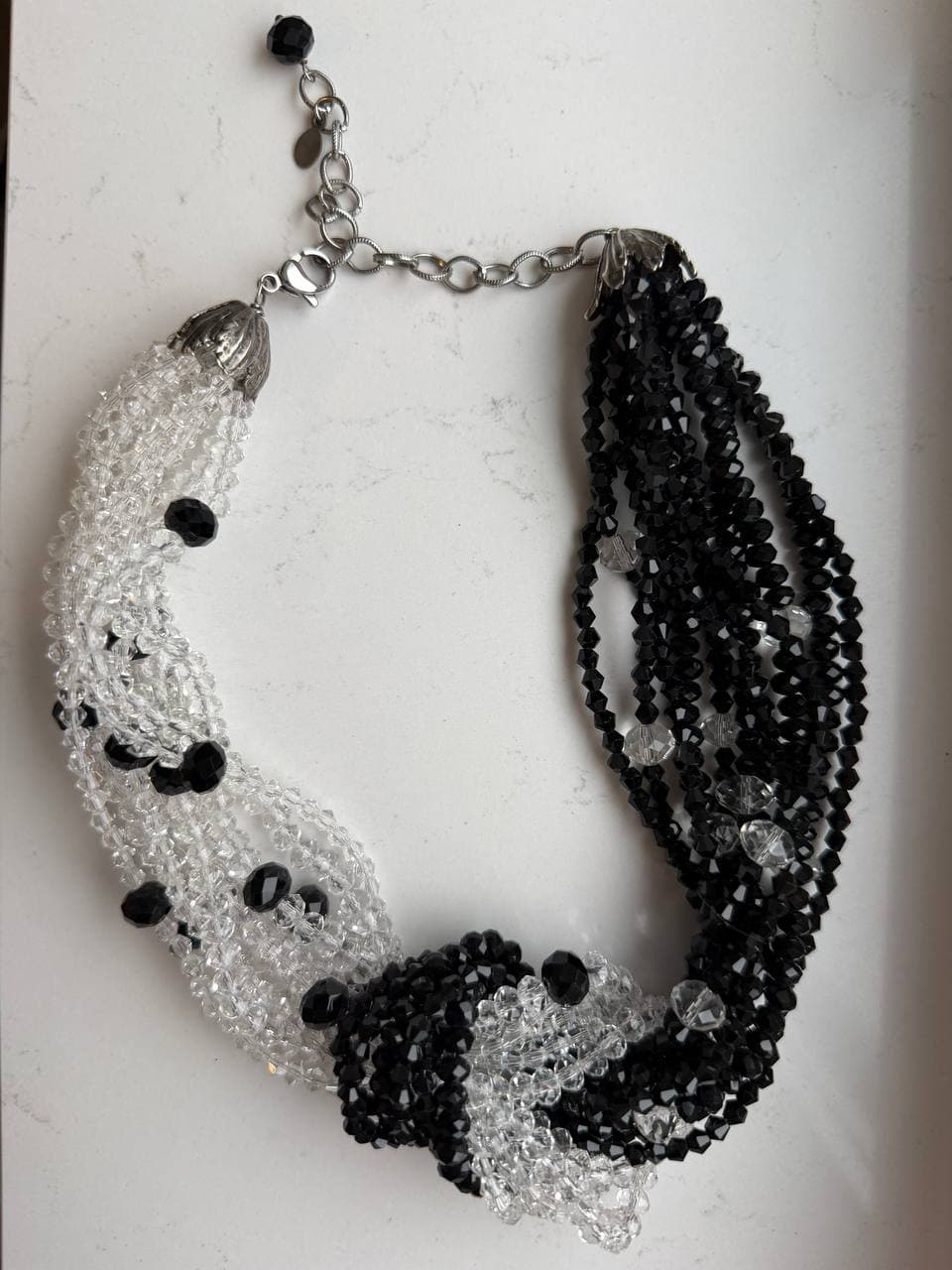 Колье из стали с кристаллами swarovski