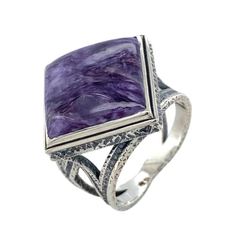 Кольцо из серебра 925 с чароитами