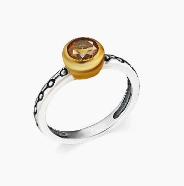 Кольцо из серебра 925 с цитрином