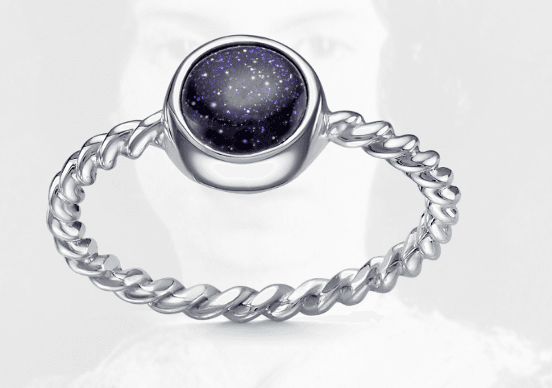 Кольцо из серебра 925 с авантюрином